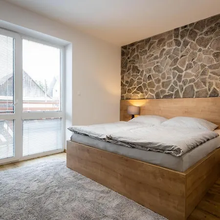 Anna - * Bešeňová